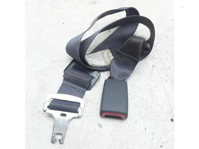 Ceinture de sécurité arrière centre Toyota Starlet