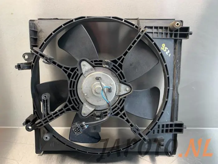 Ventilateur Mitsubishi Lancer