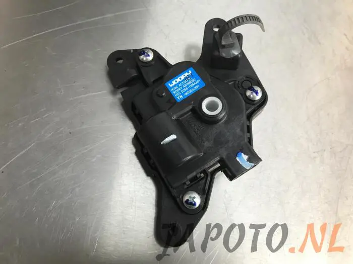 Clapet chauffage moteur Kia Venga