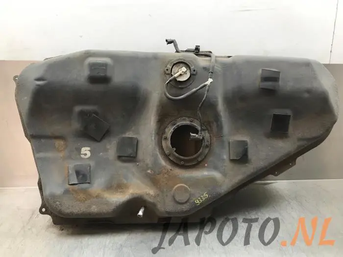 Réservoir de carburant Toyota Corolla Verso