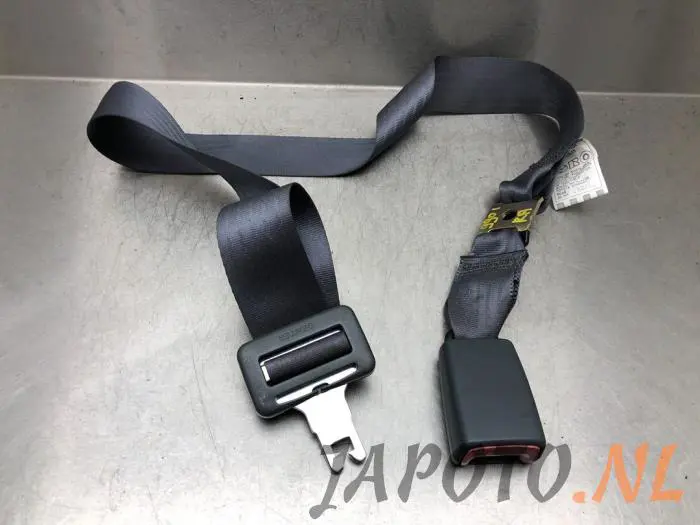 Ceinture de sécurité arrière centre Toyota Starlet