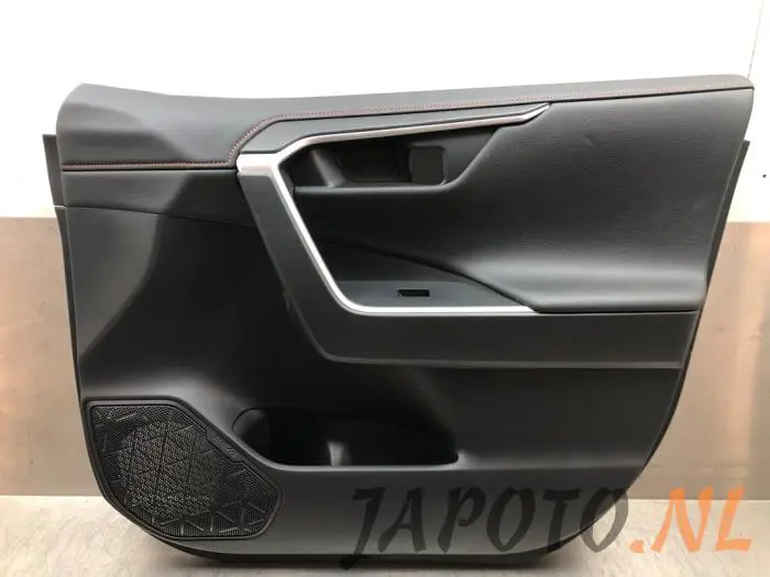 Revêtement portière 4portes avant droite Toyota Rav-4