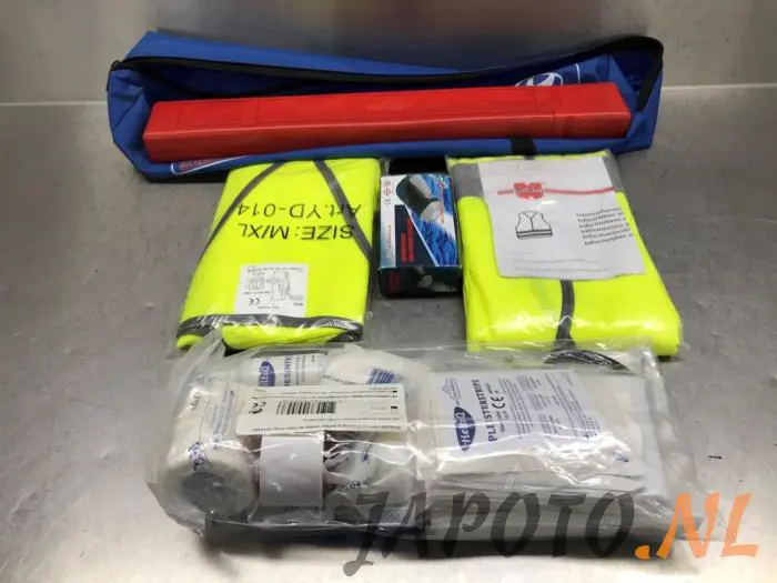 Kit premiers soins Hyundai IX20