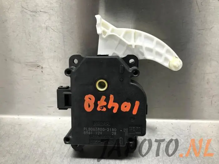 Clapet chauffage moteur Toyota Rav-4