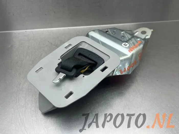 Ceinture de sécurité arrière centre Toyota Rav-4