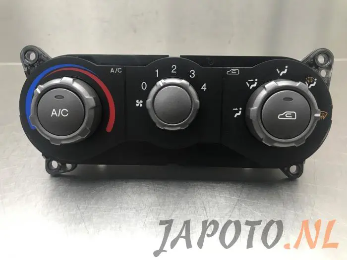 Panneau de commandes chauffage Hyundai Matrix