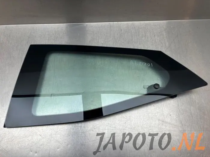 Vitre portière 4portes arrière gauche Toyota Aygo