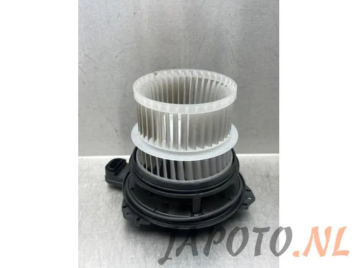 Moteur de ventilation chauffage Toyota Corolla