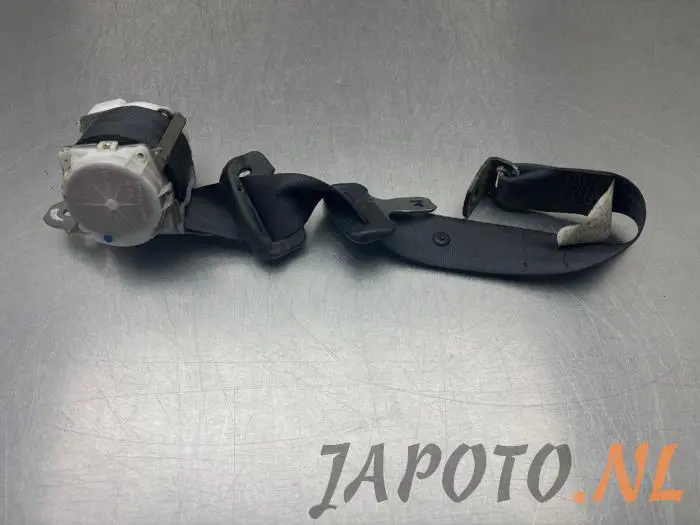 Ceinture de sécurité arrière gauche Suzuki Swift