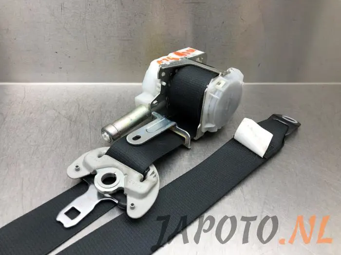 Ceinture de sécurité avant gauche Toyota Auris