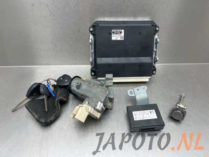 Serrure de contact + clé Toyota Hilux