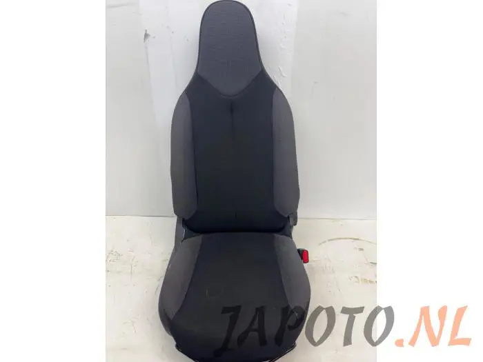 Siège droit Toyota Aygo