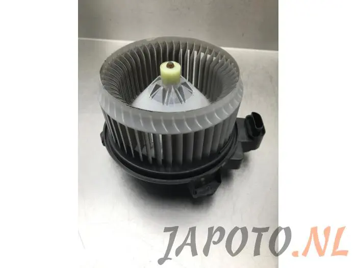 Moteur de ventilation chauffage Toyota Auris