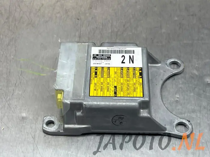 Module airbag  Toyota Prius Plus