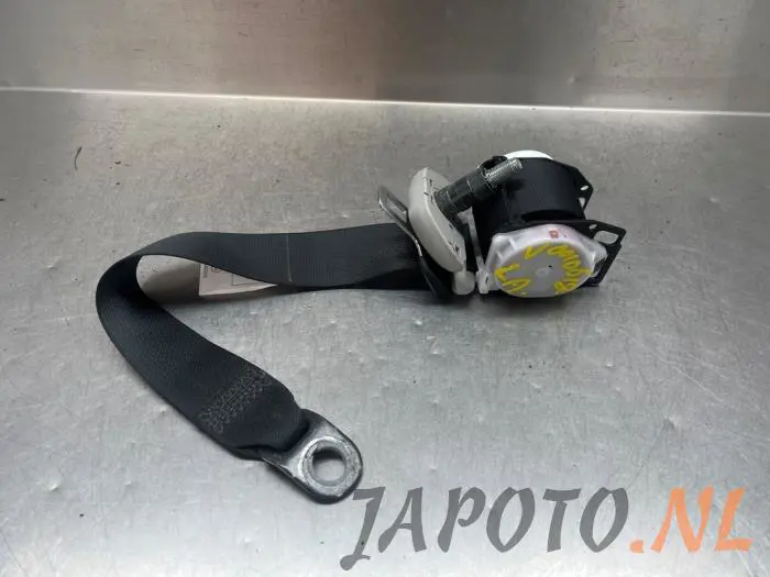 Ceinture de sécurité arrière gauche Toyota Prius Plus