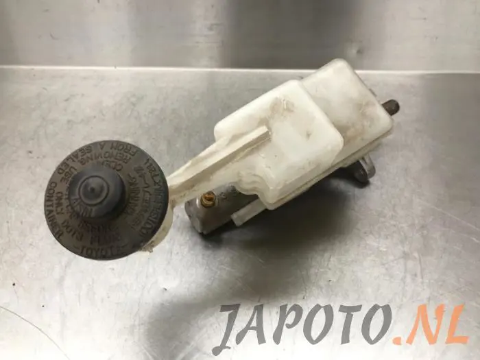 Cylindre de frein principal Toyota Corolla Verso