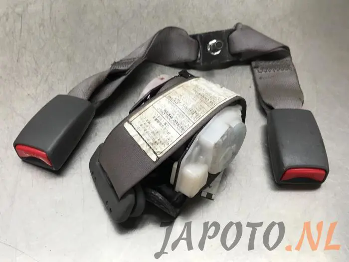 Ceinture de sécurité arrière gauche Mazda 323F