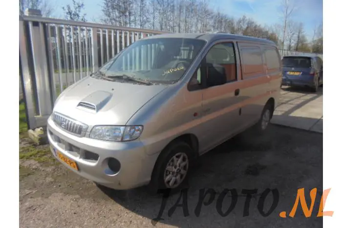 Hyundai H200