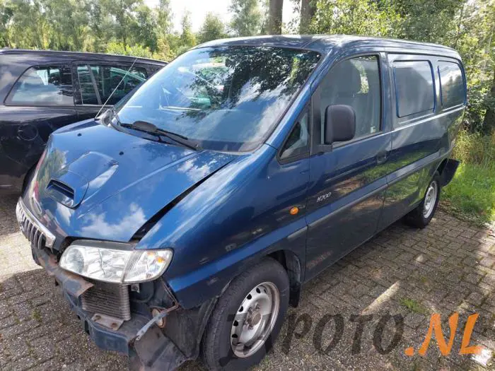 Hyundai H200